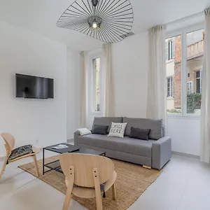 https://spacieux-t3-climatis-saint-charles-vieux-port.fr-provencehotel.com